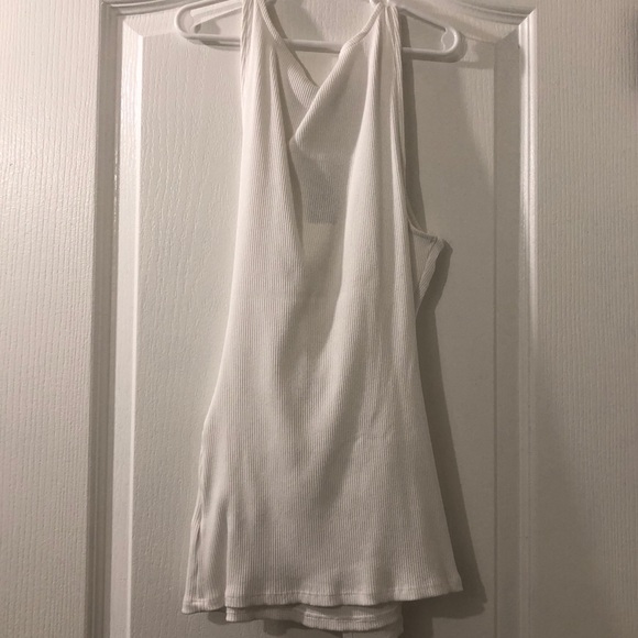 Express Wrap Tank - Picture 2 of 3